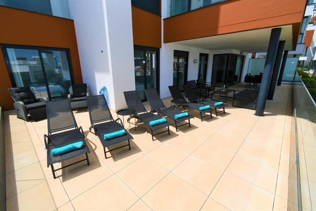 Casa Kerr - Luxury Apt - Sleeps 9 - Los Boliches Málaga Exterior foto